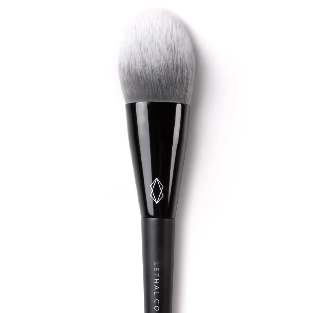 105 Bronzer Brush - Image 2